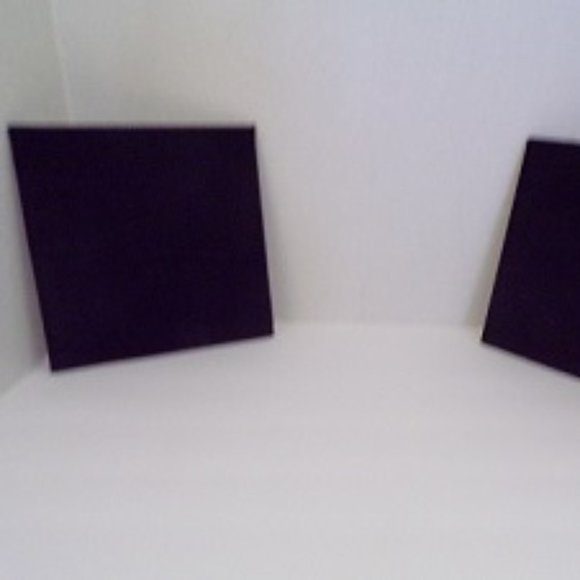 Black Plain Velvet Display Pad - Picture 1 of 3